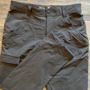 Mountain hardware mens dark brown utility pants size M short